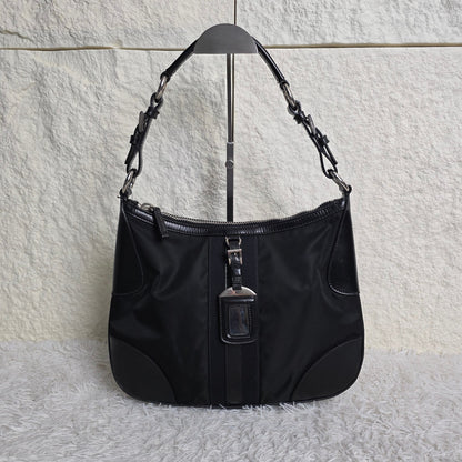 PRADA Tessuto Nylon Shoulder Bag Black (Pre-Owned)