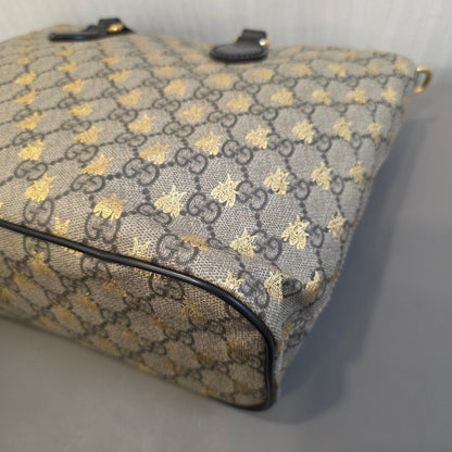 GUCCI GG Supreme Bee Print Tote Bag (Pre-Owned)