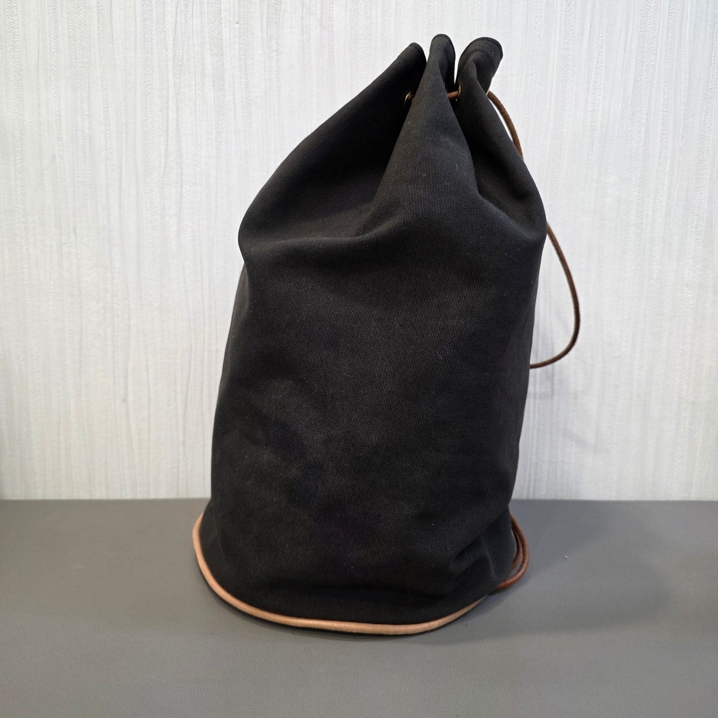 Hermès Vintage Canvas Drawstring Bucket Bag Black (Pre-Owned)