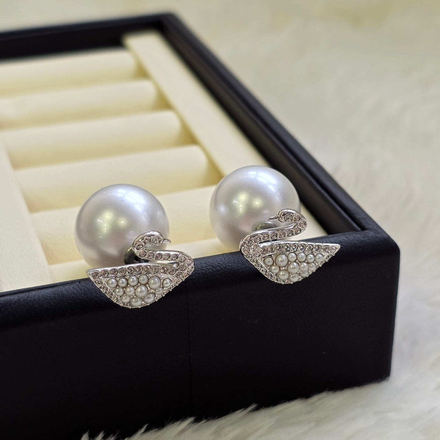 Swarovski Swan Pearl Crystal Earrings (Pre-Owned)