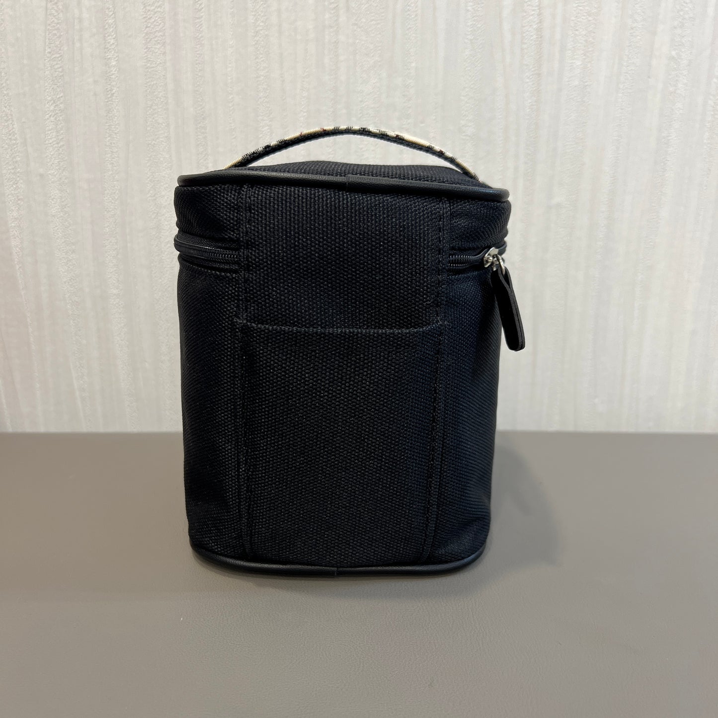 Burberry Cosmetic Bag with Scarf & Mirror (Pre-Owned)