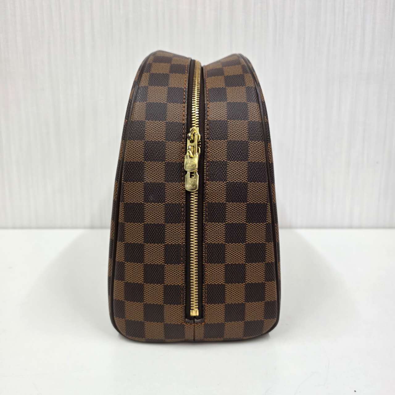 Louis Vuitton Damier Ebene Nolita Handbag (Pre-Owned)