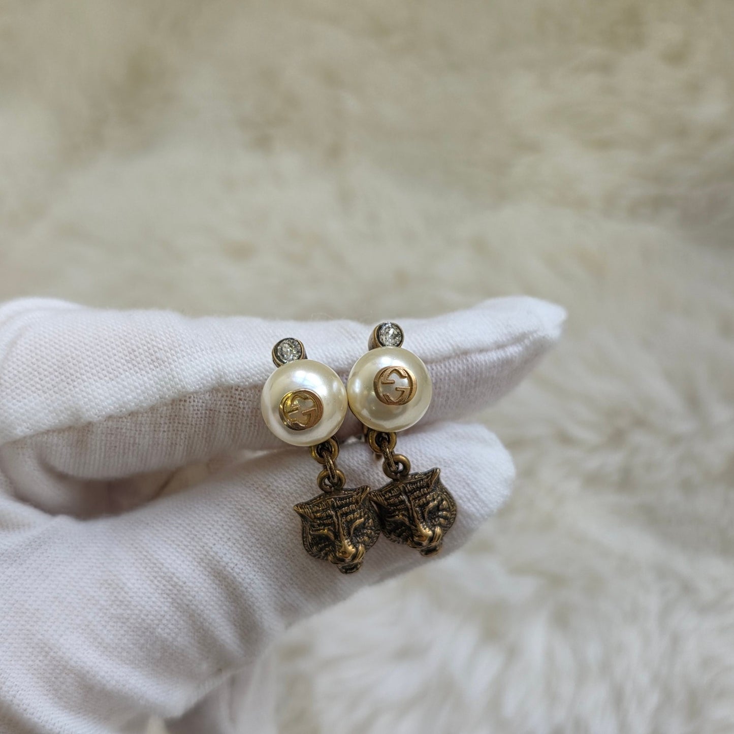 GUCCI Pearl Tiger Head Drop Earrings (Pre-Owned)