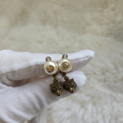 GUCCI Pearl Tiger Head Drop Earrings (Pre-Owned)