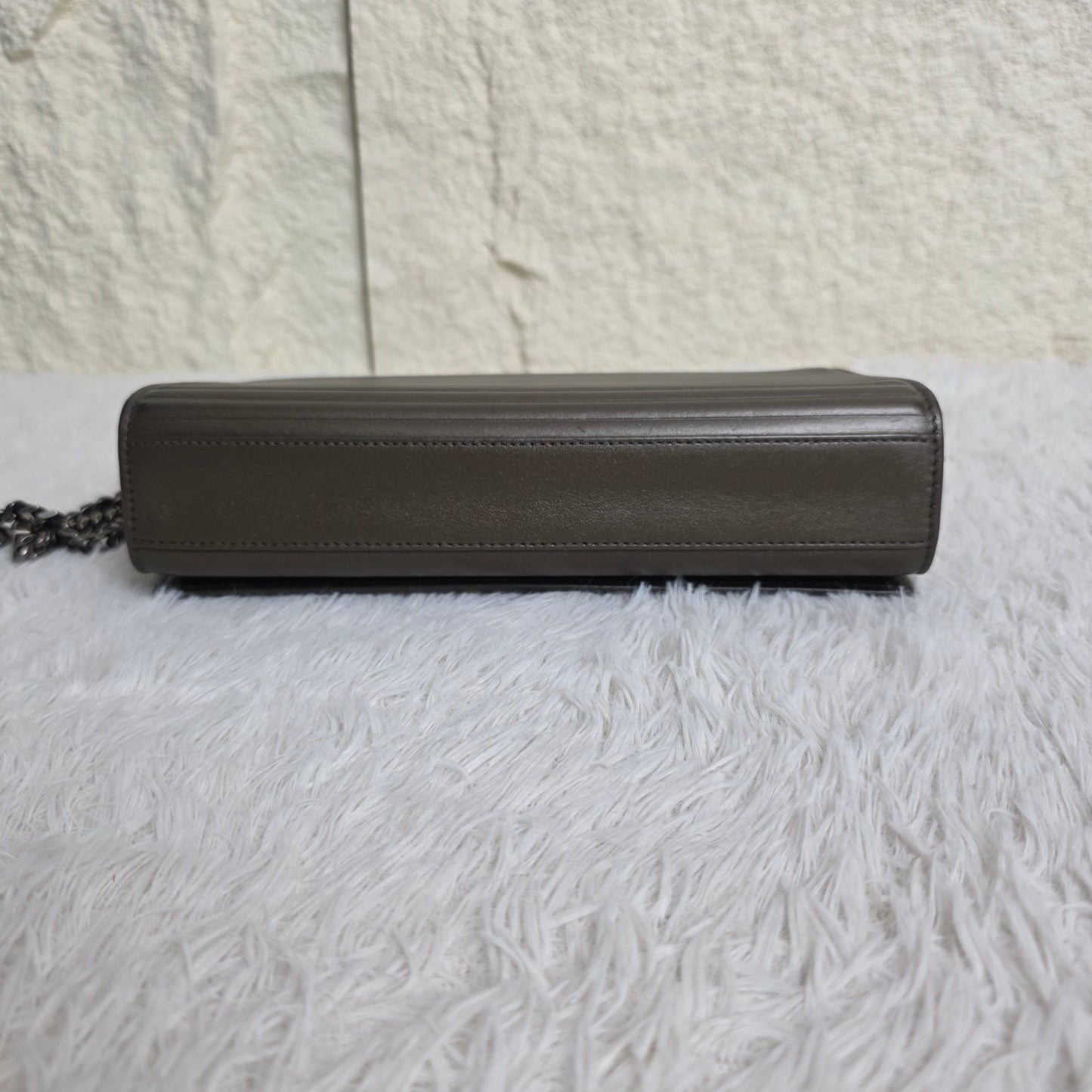 Saint Laurent Envelope Medium Chain Shoulder Bag Grey (Pre-Owned)