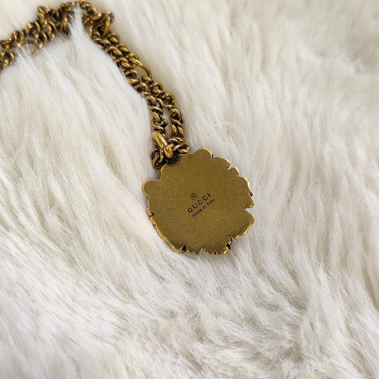 Gucci Lion Head Pendant Chain Necklace (Pre-Owned)