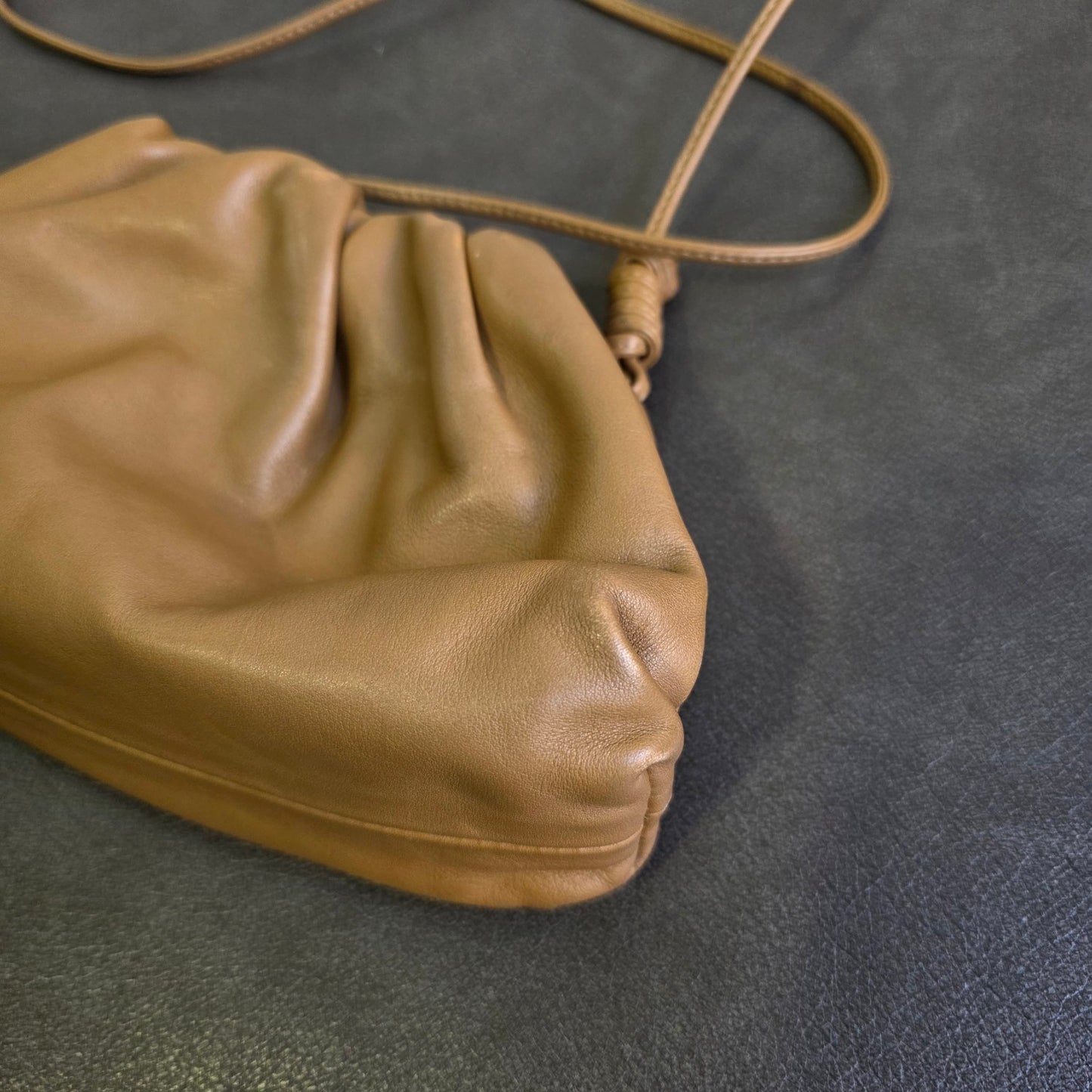 Bottega Veneta Mini The Pouch Leather Crossbody Bag Brown (Pre-Owned)