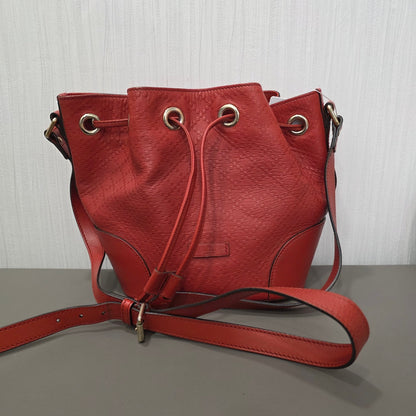 Gucci Microguccissima Leather Drawstring Bucket Bag Red (Pre-Owned)