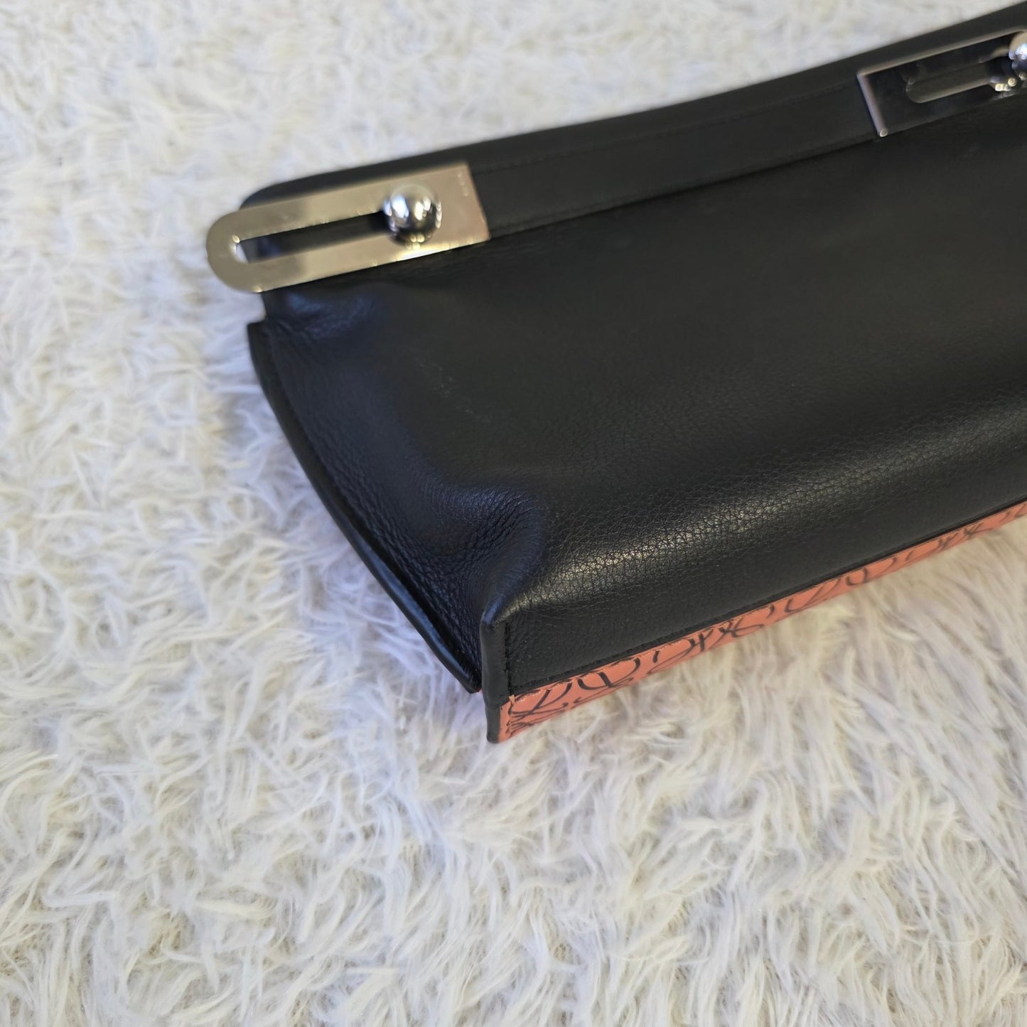 Loewe Anagram Print Leather Clutch Shoulder Bag Pink (Pre-Owned)