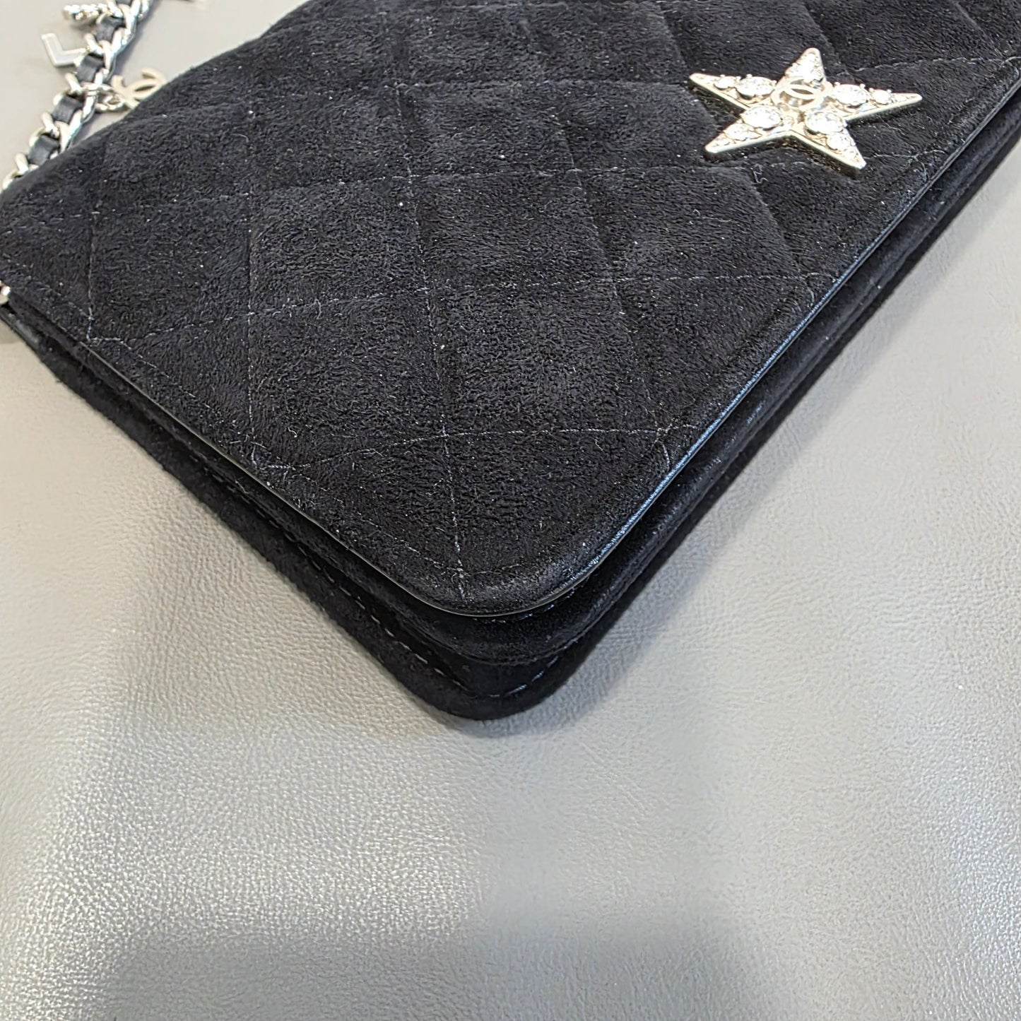 Chanel Star Charm Quilted Velvet Wallet on Chain (Pre-Owned)