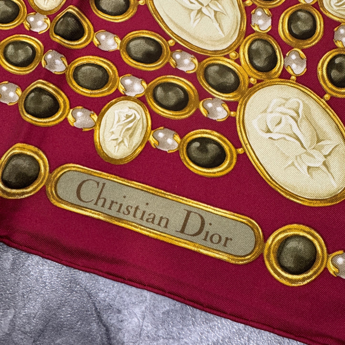Christian Dior Vintage Jewelry Motif Silk Scarf Red Gold (Pre-Owned)