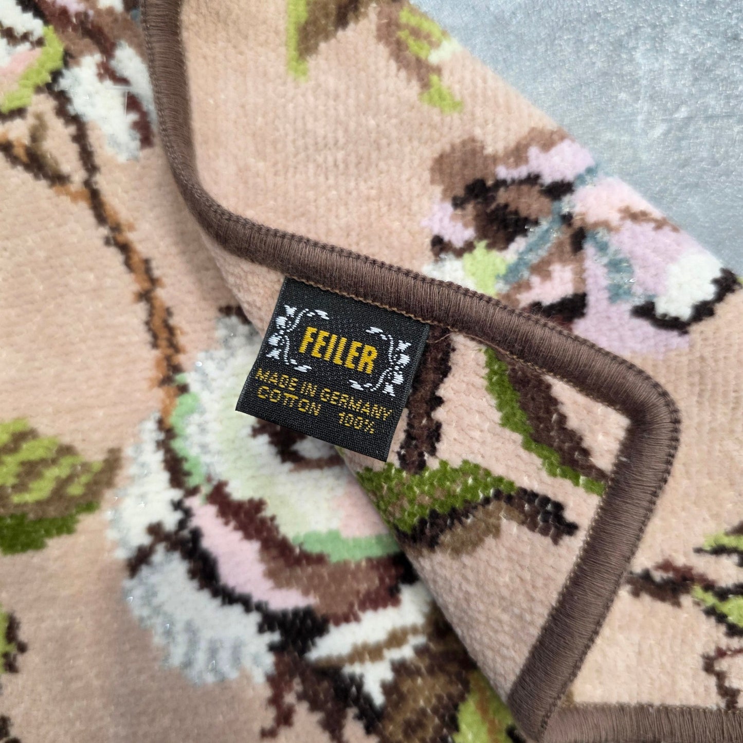 Feiler Floral Chenille Cotton Hand Towel Beige Multicolor (Pre-Owned)