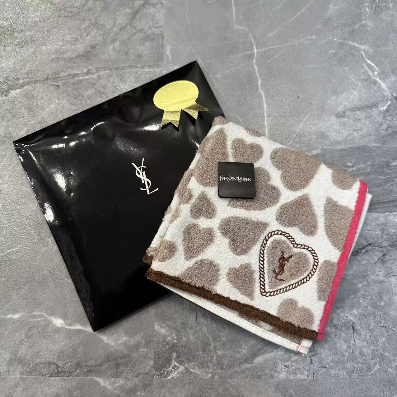 Yves Saint Laurent Heart Pattern Cotton Hand Towel Beige Brown (Pre-Owned)