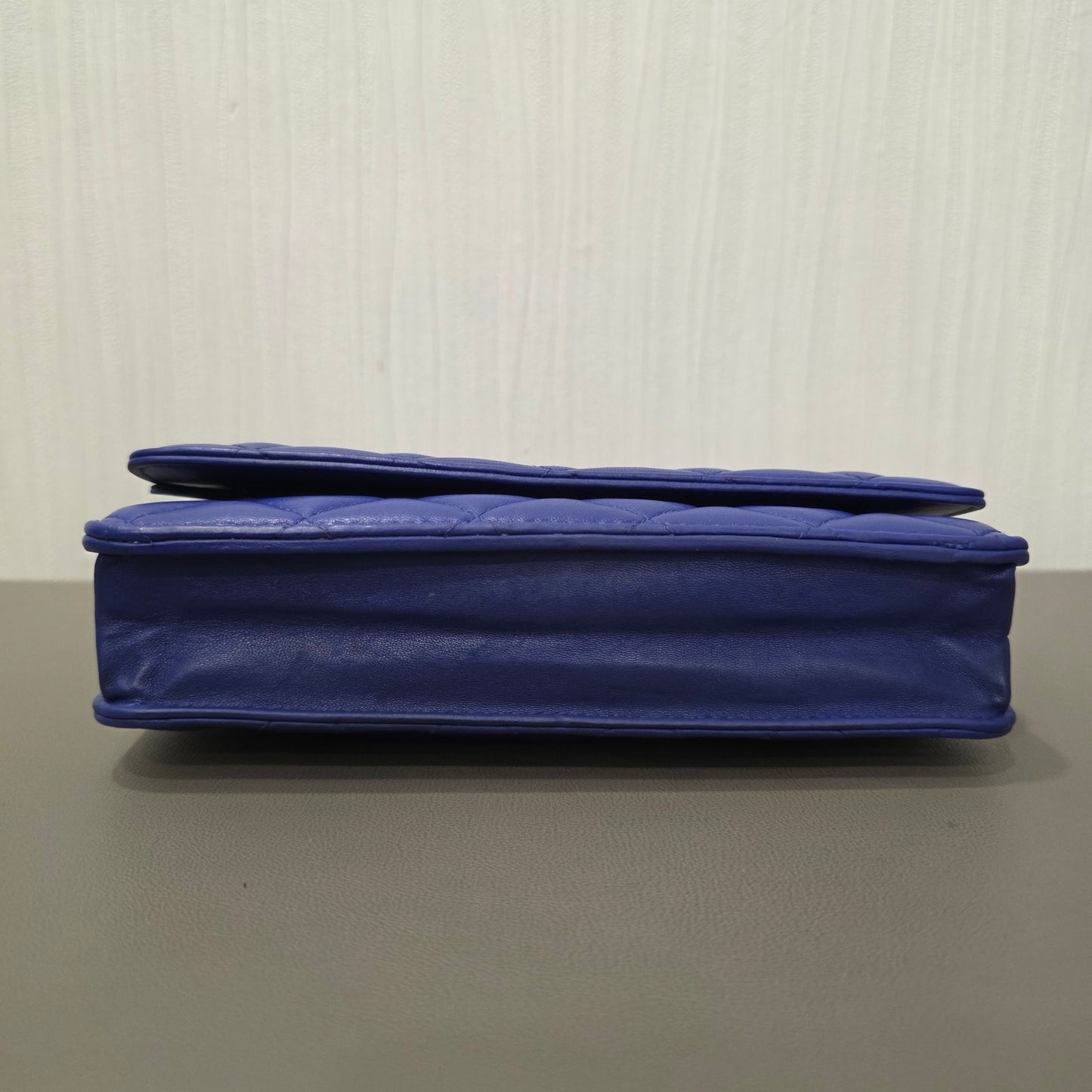 Chanel Classic Quilted Lambskin Wallet on Chain Blue (Pre-Owned)