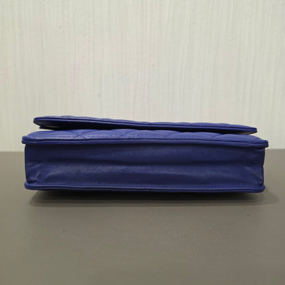 Chanel Classic Quilted Lambskin Wallet on Chain Blue (Pre-Owned)