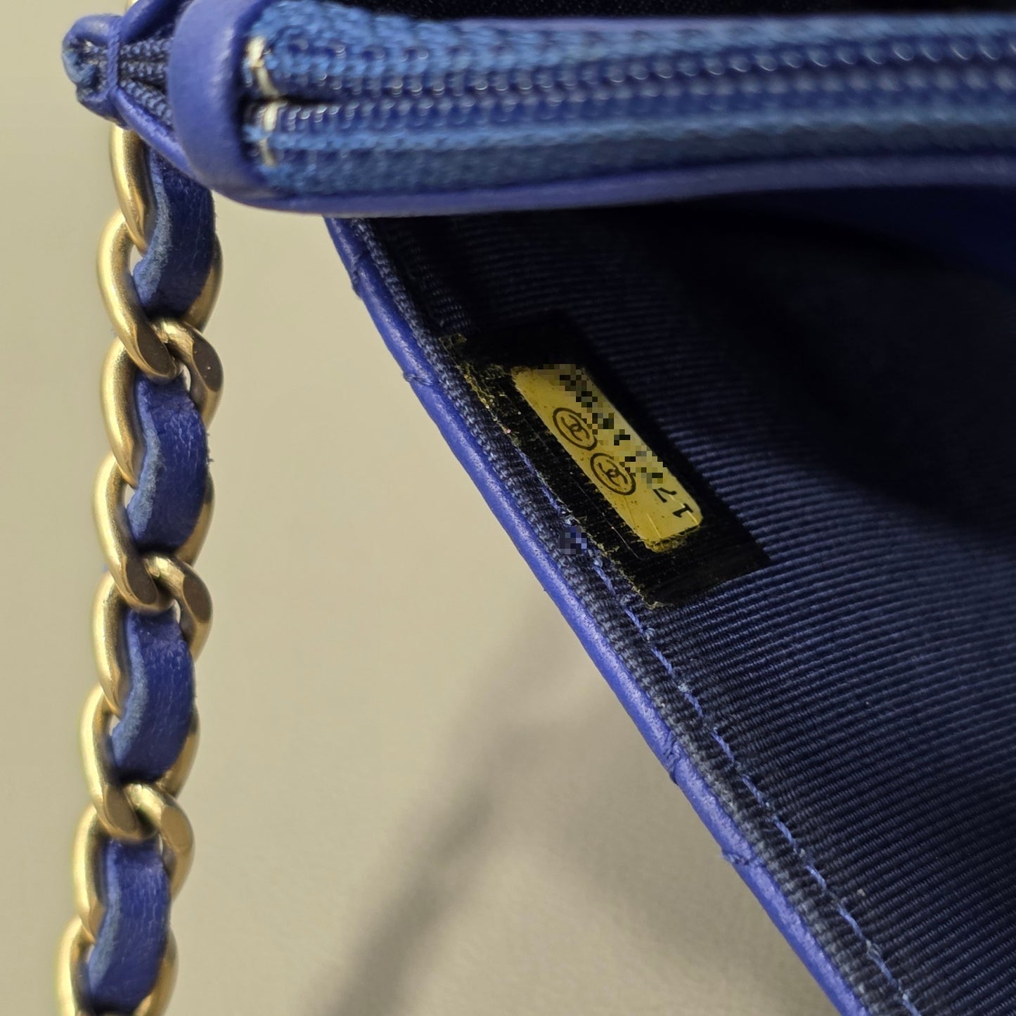 Chanel Classic Quilted Lambskin Wallet on Chain Blue (Pre-Owned)