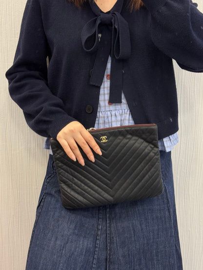 Chanel Chevron Quilted Leather Pouch Clutch Black (Pre-Owned)