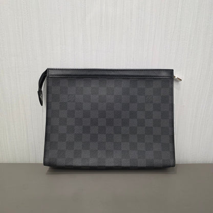 Louis Vuitton Damier Graphite Pochette Voyage MM Clutch (Pre-Owned)