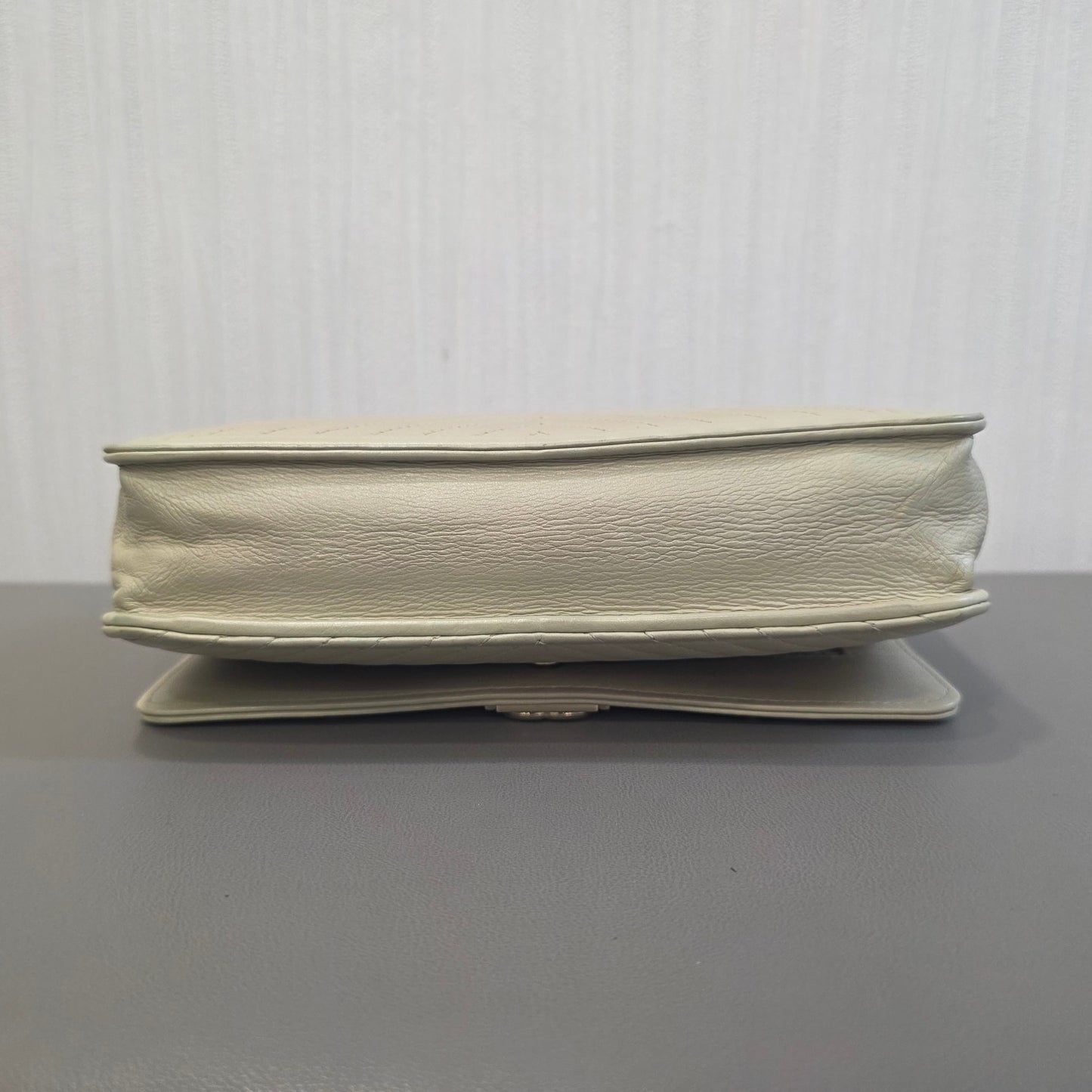 Chanel Boy Small Chevron Quilted Leather Flap Bag Ivory (Pre-Owned)