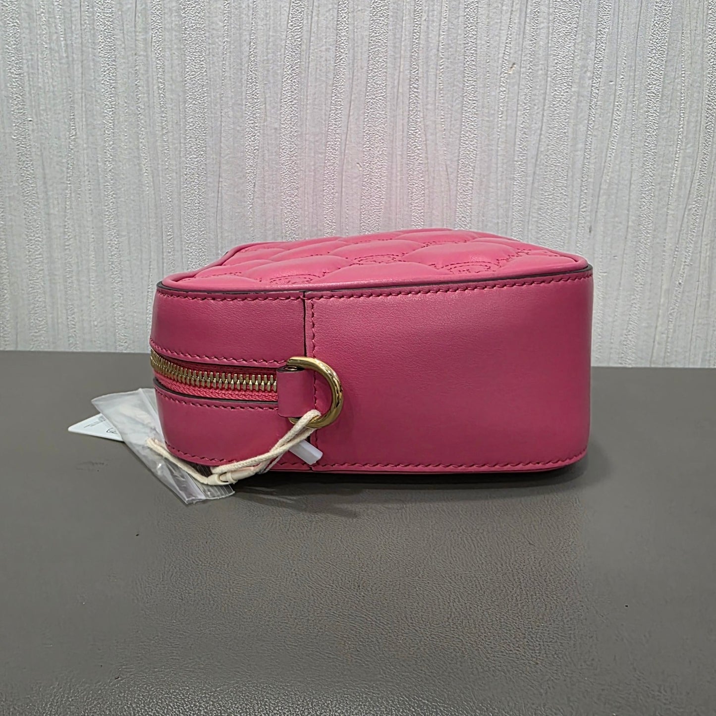 Gucci GG Marmont Matelassé Leather Camera Bag Pink (Pre-Owned)