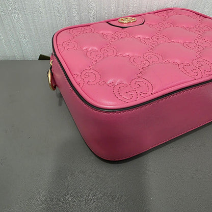 Gucci GG Marmont Matelassé Leather Camera Bag Pink (Pre-Owned)