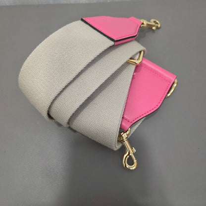 Gucci GG Marmont Matelassé Leather Camera Bag Pink (Pre-Owned)