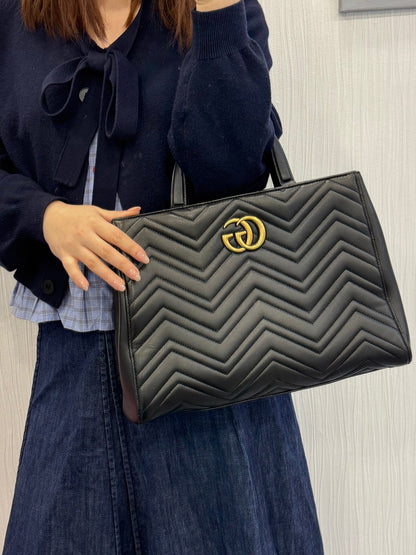 Gucci GG Marmont Matelassé Leather Top Handle Bag Black (Pre-Owned)