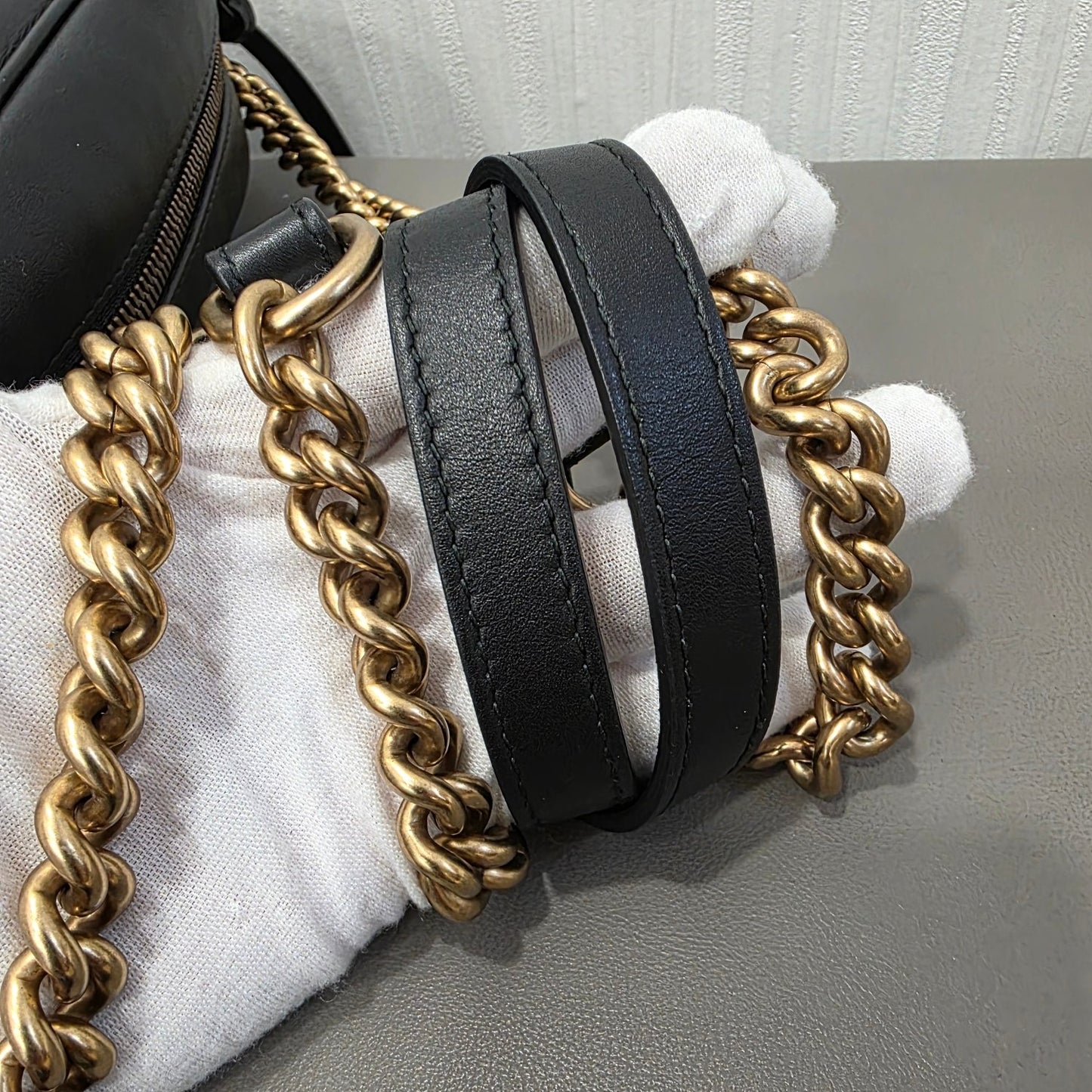 Gucci GG Marmont Graffiti Leather Shoulder Bag (Pre-Owned)