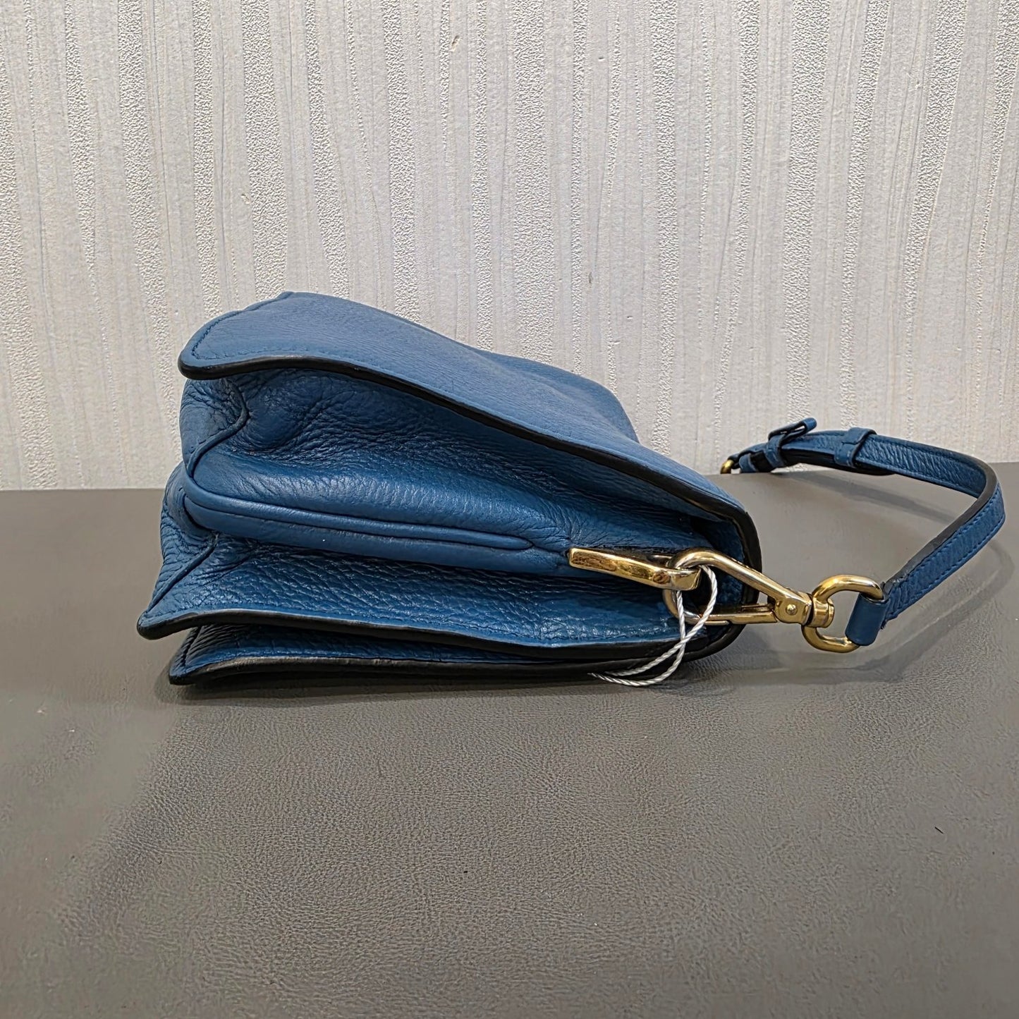 Prada Vitello Daino Leather Crossbody Bag (Pre-Owned)
