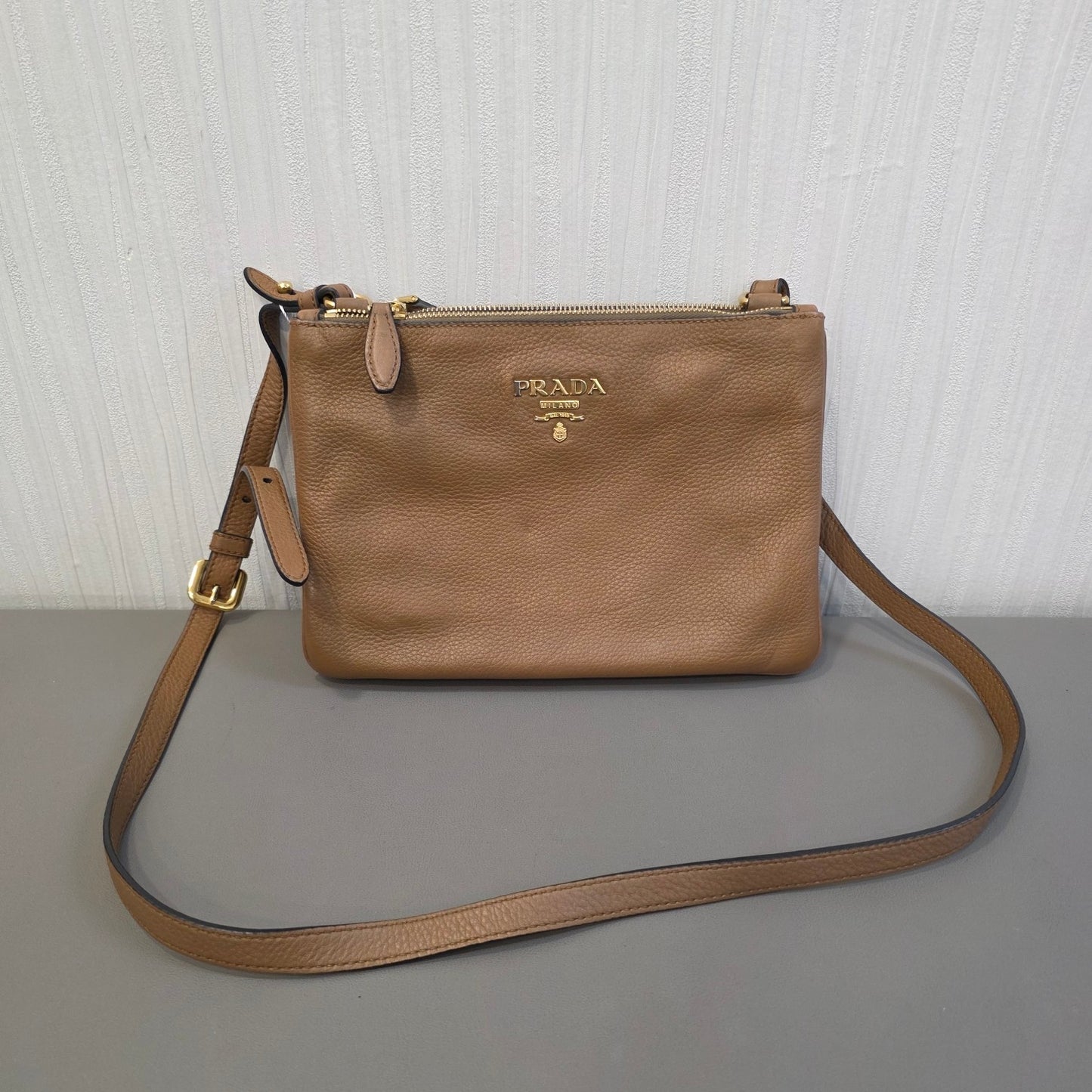 Prada Vitello Daino Leather Crossbody Bag (Pre-Owned)