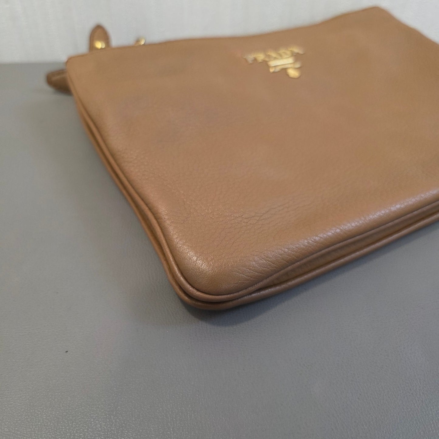 Prada Vitello Daino Leather Crossbody Bag (Pre-Owned)