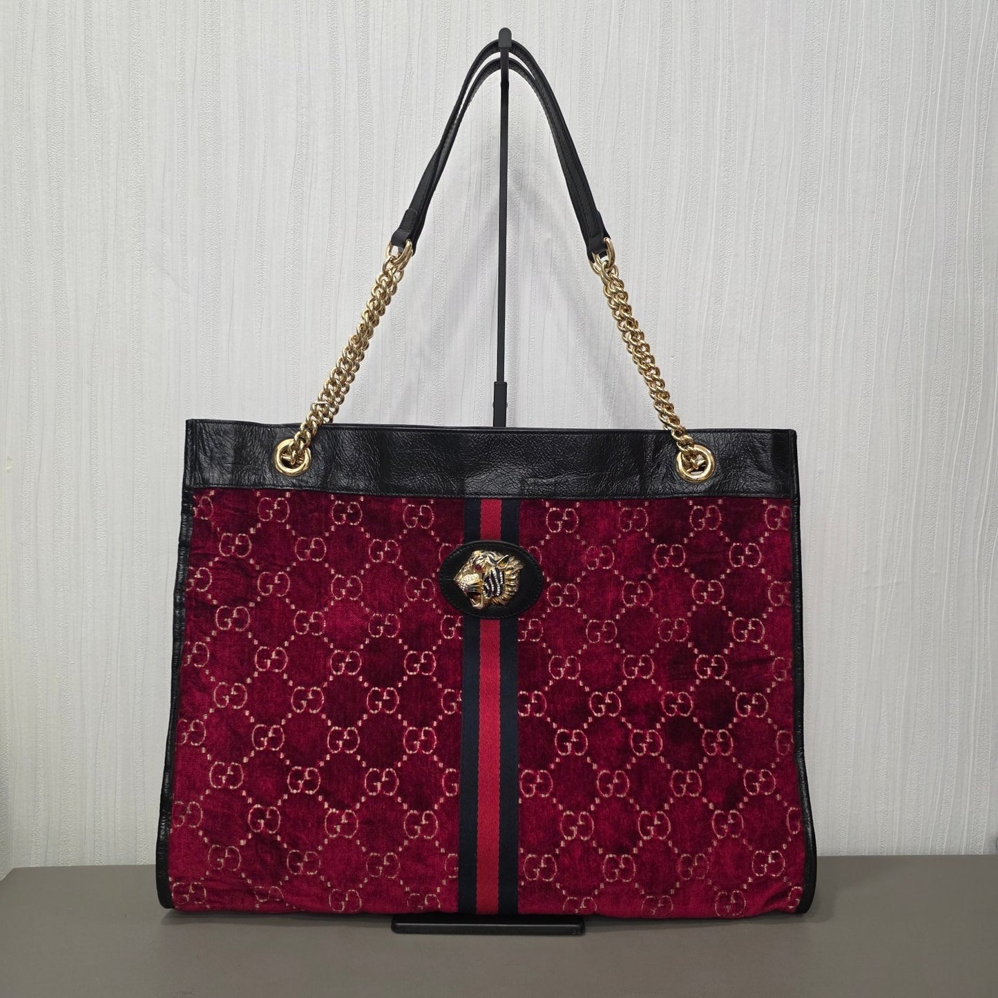 Gucci Rajah GG Velvet Tote Bag (Pre-Owned)