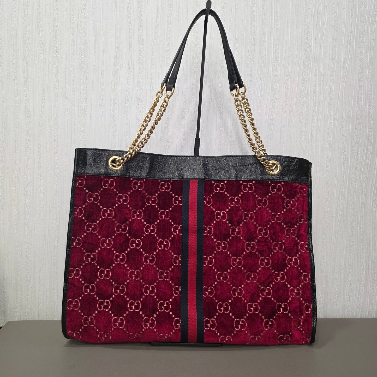 Gucci Rajah GG Velvet Tote Bag (Pre-Owned)