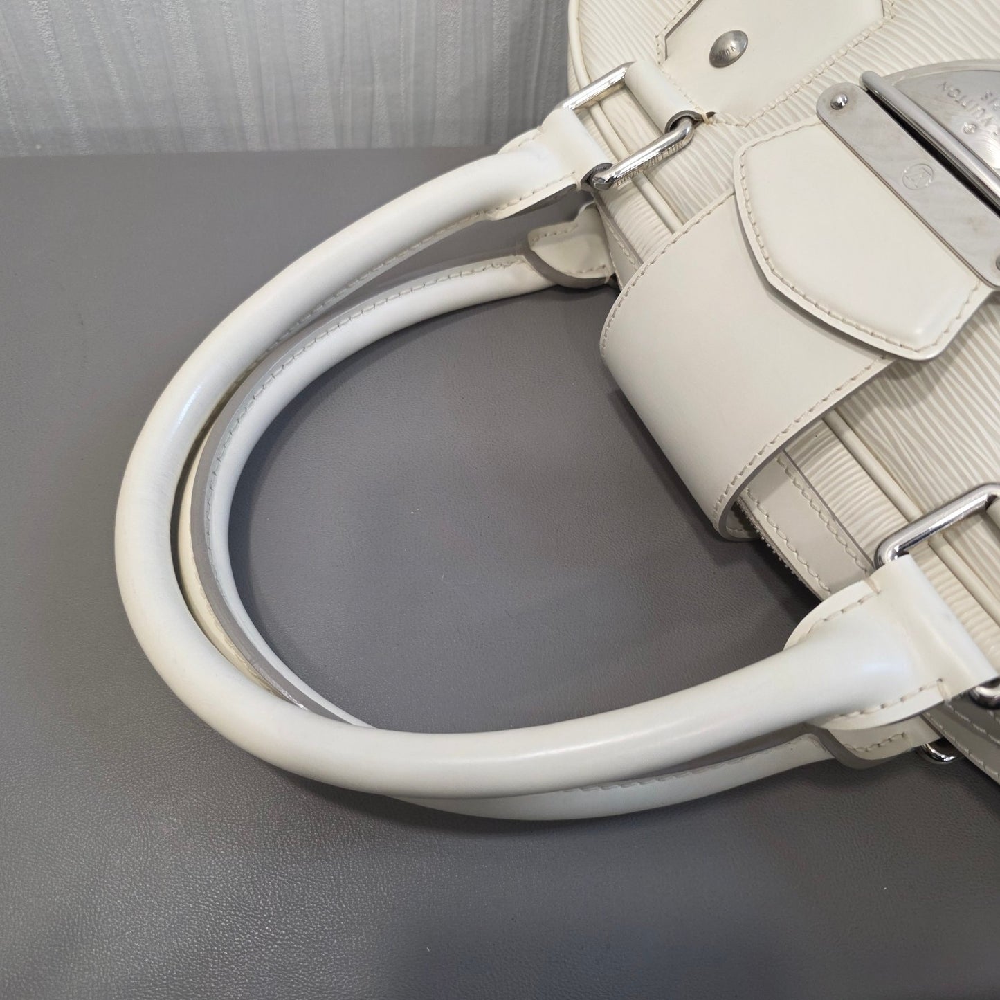 Louis Vuitton Epi Leather Montaigne Bag (Pre-Owned)