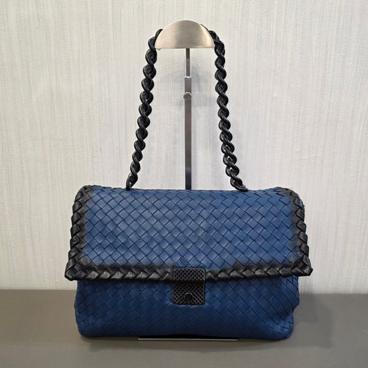 Bottega Veneta Intrecciato Chain Shoulder Bag Blue Leather (Pre-Owned)