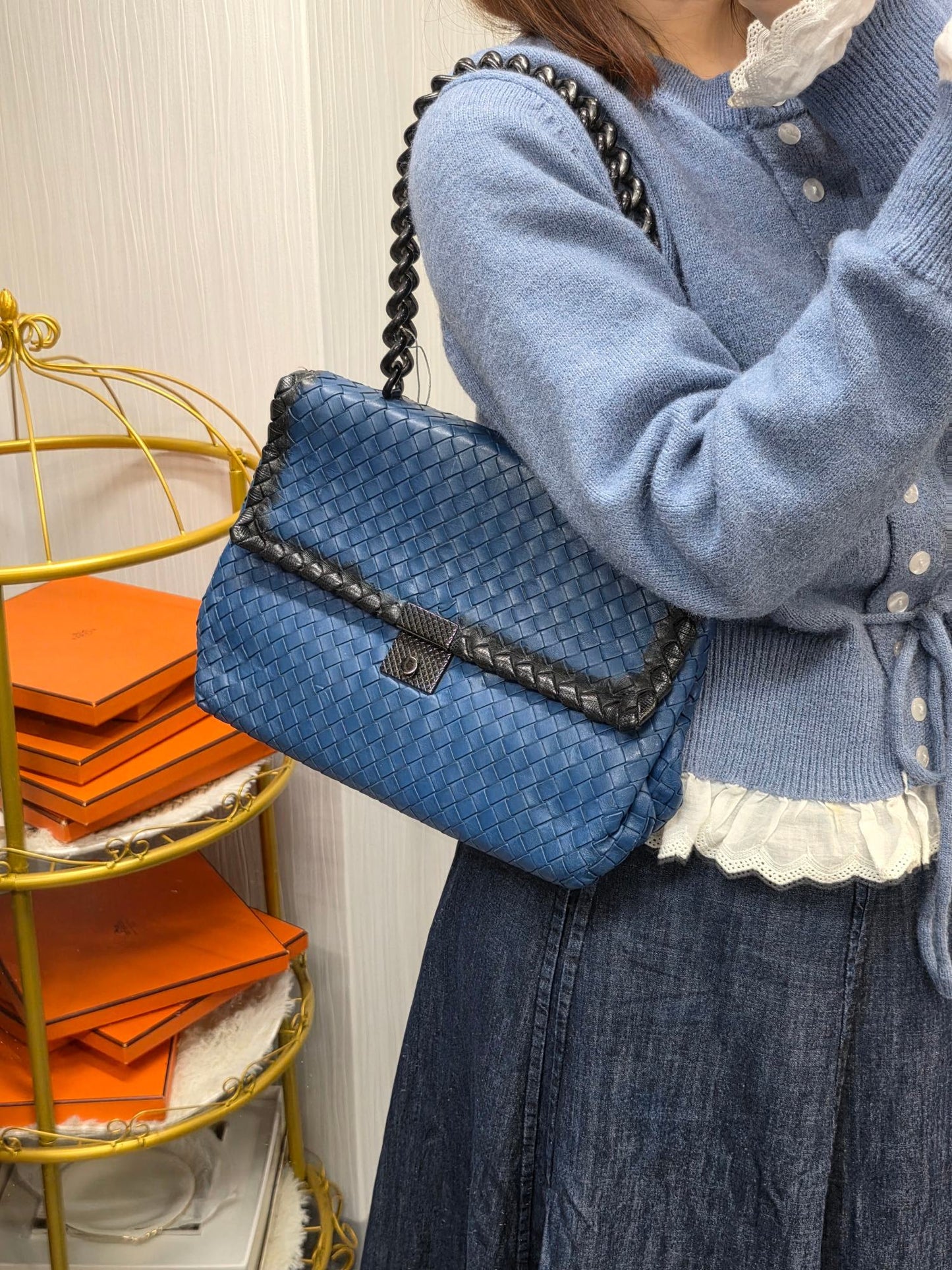 Bottega Veneta Intrecciato Chain Shoulder Bag Blue Leather (Pre-Owned)