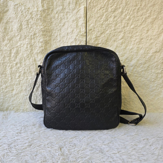 Gucci GG Guccissima Leather Messenger Shoulder Bag Black (Pre-Owned)