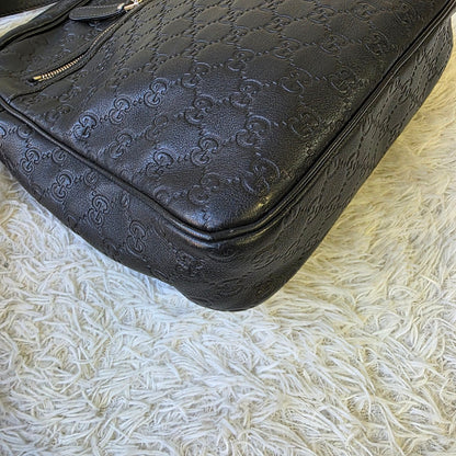 Gucci GG Guccissima Leather Messenger Shoulder Bag Black (Pre-Owned)