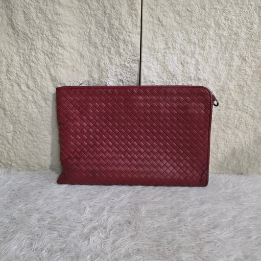 Bottega Veneta Intrecciato Leather Clutch Bag Red (Pre-Owned)