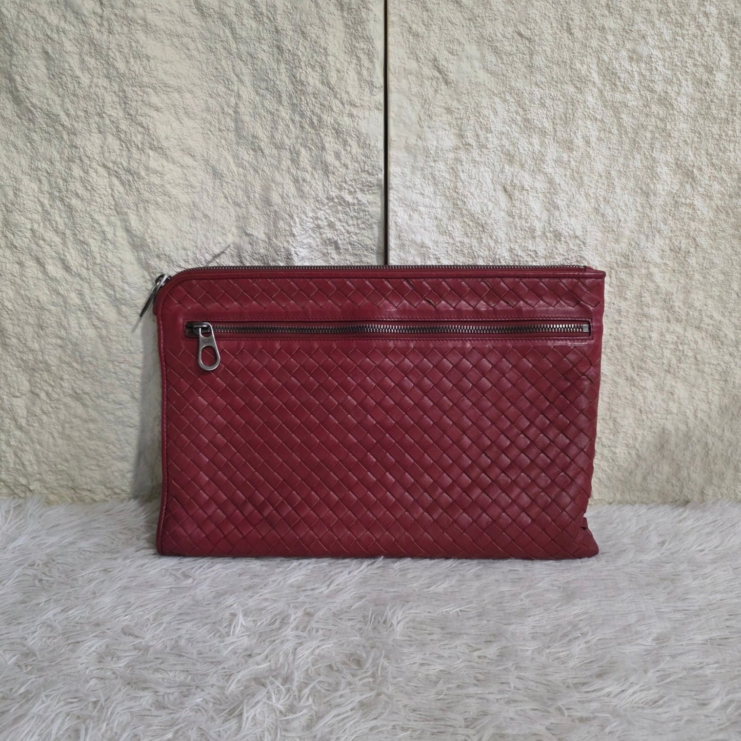 Bottega Veneta Intrecciato Leather Clutch Bag Red (Pre-Owned)