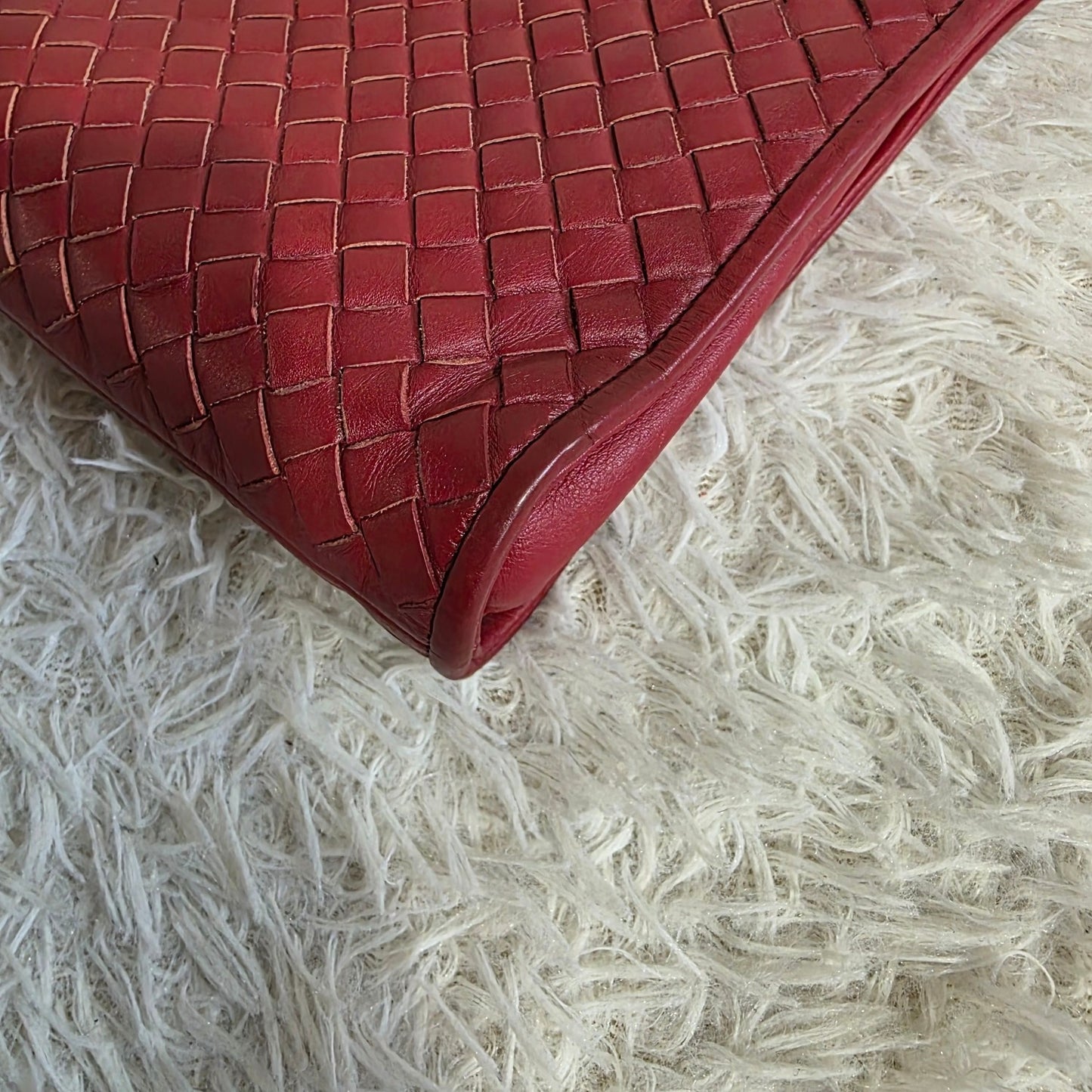Bottega Veneta Intrecciato Leather Clutch Bag Red (Pre-Owned)