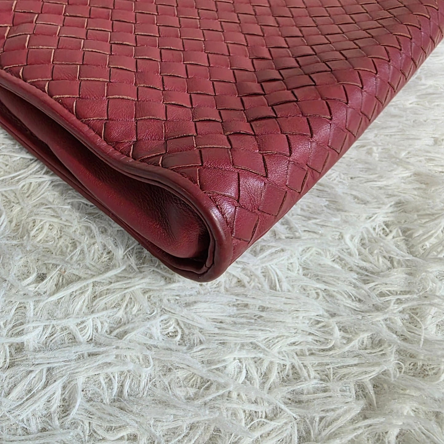 Bottega Veneta Intrecciato Leather Clutch Bag Red (Pre-Owned)