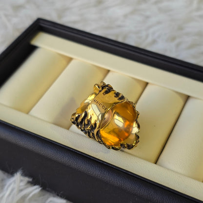 Gucci Lion Head Ring with Black Stone (Pre-Owned)