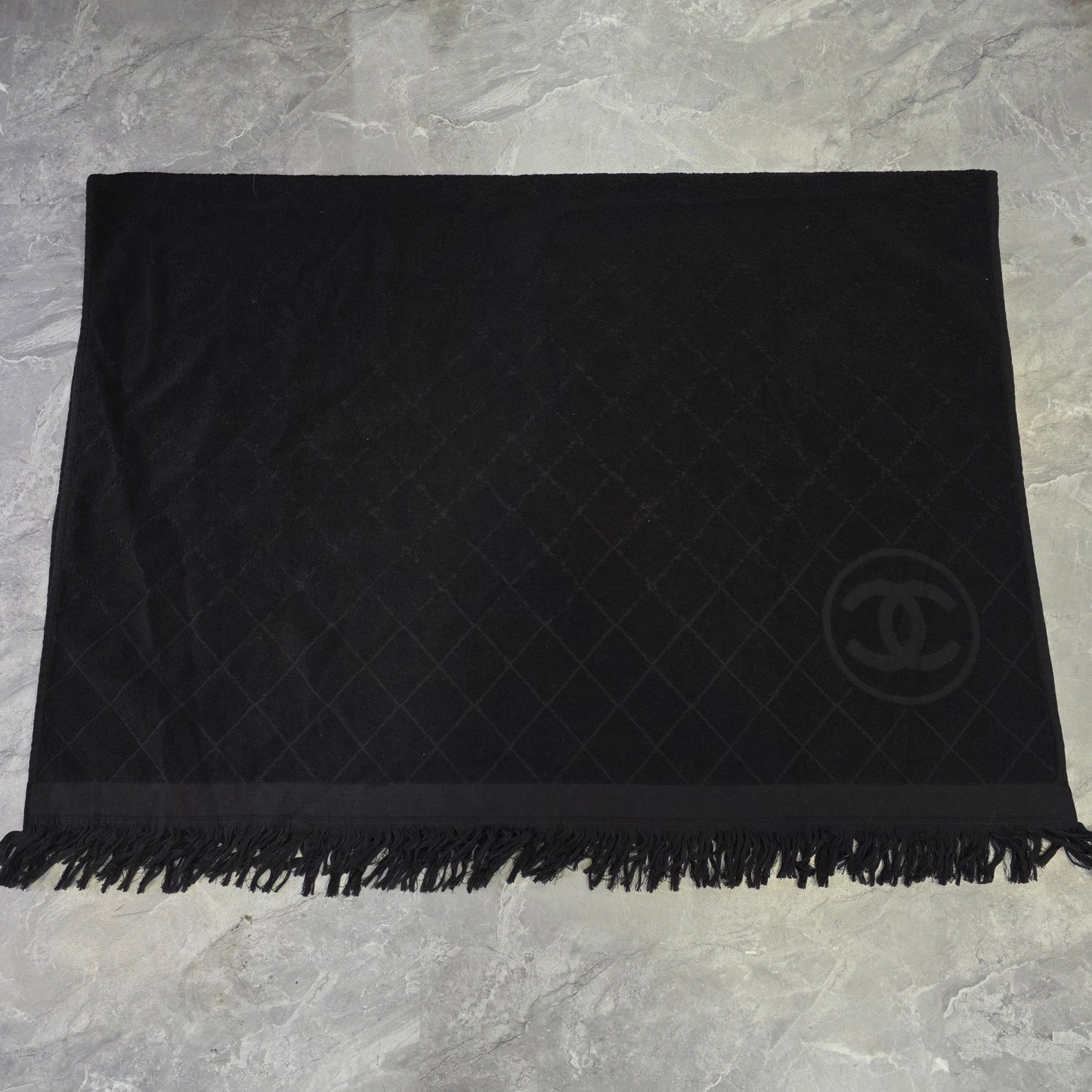 Chanel CC Diamond Pattern Fringed Shawl Scarf (Pre-Owned)