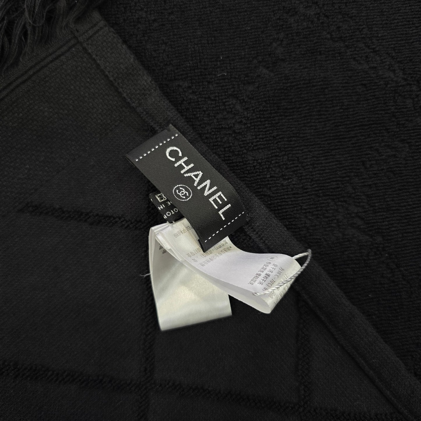 Chanel CC Diamond Pattern Fringed Shawl Scarf (Pre-Owned)