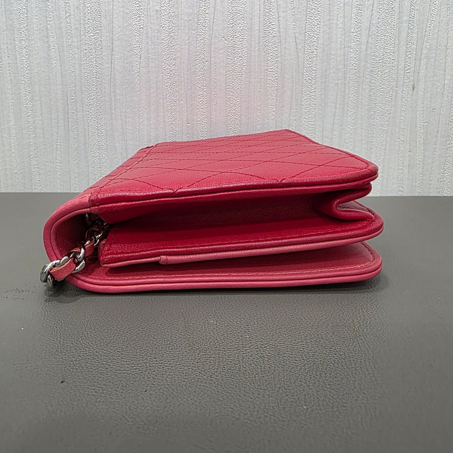 Chanel Quilted Leather Wallet on Chain (Pre-Owned)