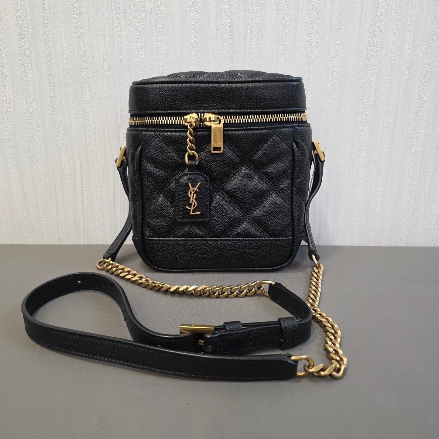 Saint Laurent YSL Quilted Leather Mini Vanity Bag Black (Pre-Owned)