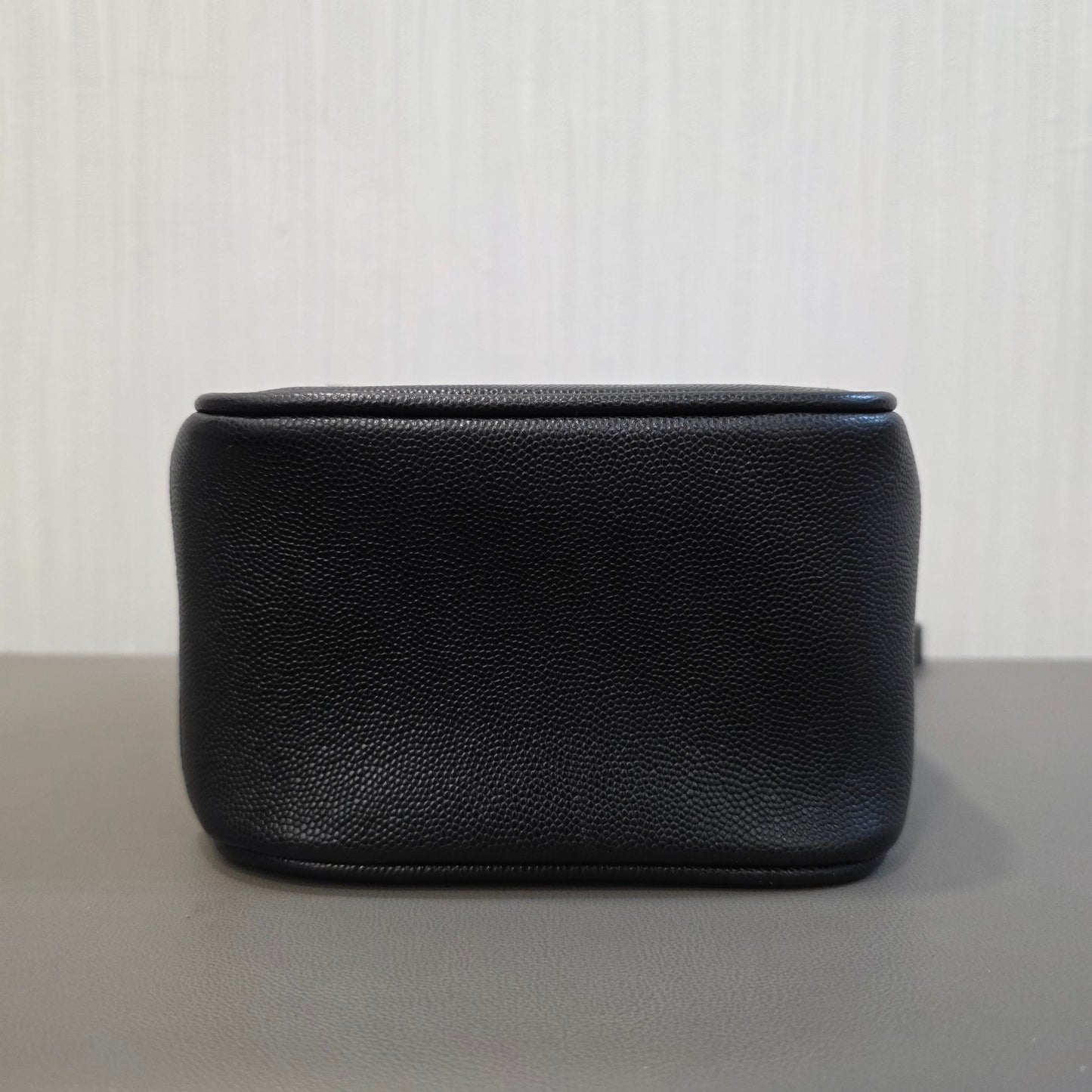 Saint Laurent YSL Quilted Leather Mini Vanity Bag Black (Pre-Owned)