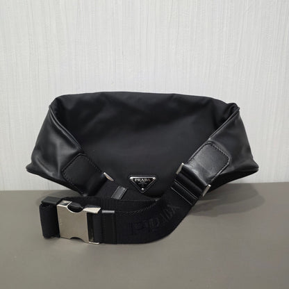 Prada Comic Print Leather Belt Bag (Pre-Owned)
