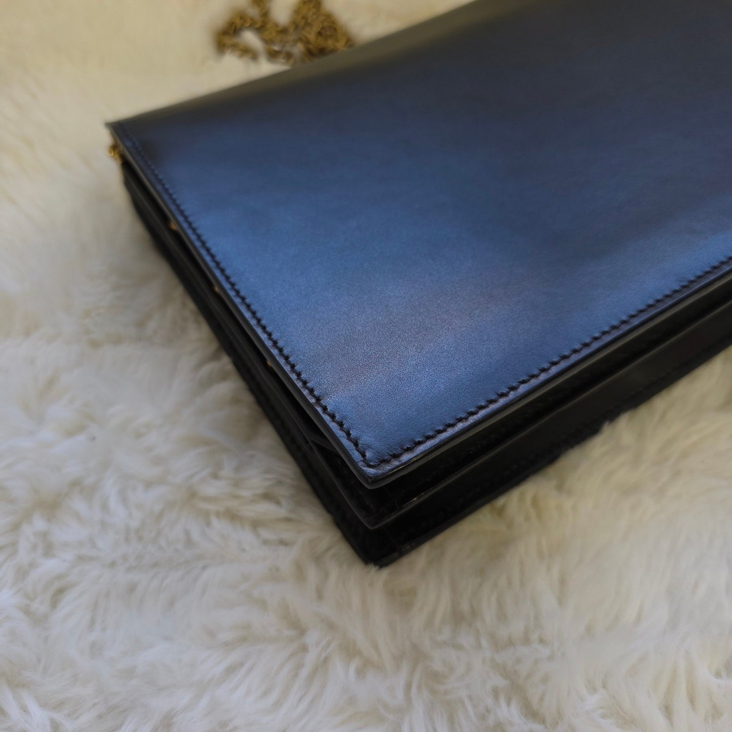 Saint Laurent Cassandra Leather and Suede Chain Shoulder Bag (Pre-Owned)